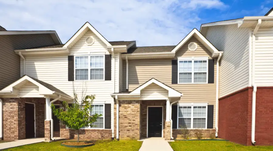 Renting vs. Buying Property in Your Destination Country: Which Is Right for You?