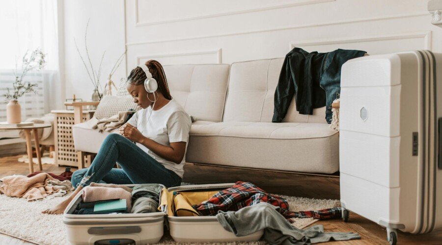  How to Plan an International Move in 2025: A Step-by-Step Guide That Actually Helps